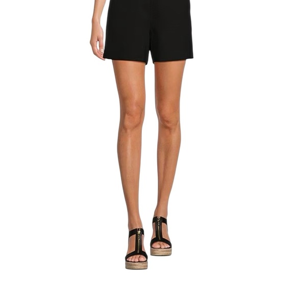 Gibson Latimer Size 4 Shorts - Picture 1 of 8